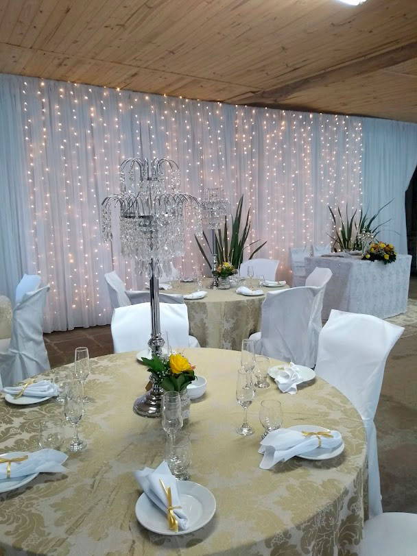 Decoração de mesa e cortinado NM Eventos